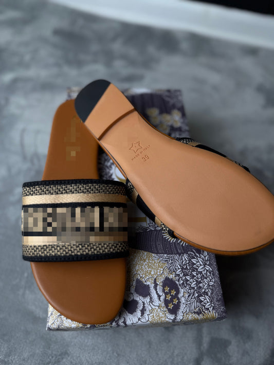 CD- Sandals